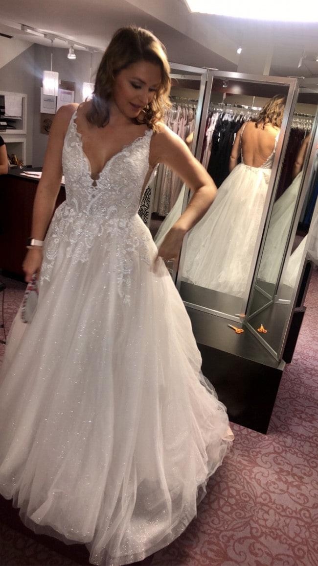 C2022-AVB81 - Robe de mariée trapèze col V sans manches