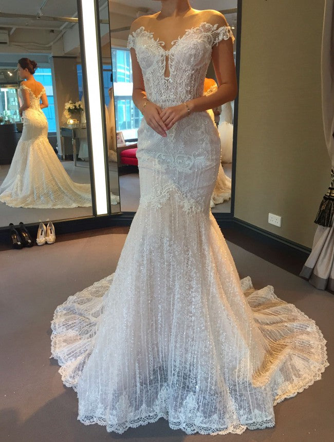 C2023-BL81a - robe de mariée en dentelle évasée à épaules dénudées et perles