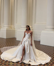 C2023-SS830 - Vestido de novia estilo corsé sin tirantes con cola desmontable