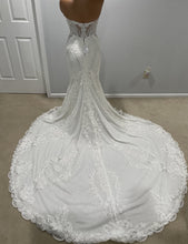 C2023-SS6L4 - vestido de novia sin tirantes con encaje, pedrería y bordado