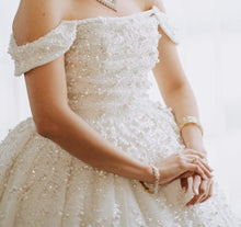 C2023-OSB37 - robe de mariée robe de bal perlée grande taille à épaules dénudées