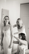 C2024-B993 - robe de mariée sans manches à encolure dégagée