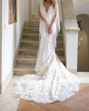 C2024-GL104 - sleeveless embroidered wedding gown