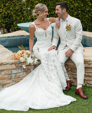 C2024-LB73 - elegant lace fitted wedding gown