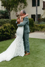 C2024-LB73 - elegant lace fitted wedding gown