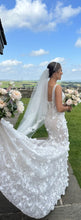C2025-BP - sleeveless scoop neck wedding gown