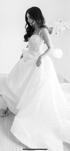 C2023-BGS13 - Diseño de estilo de vestido de novia con vestido de fiesta con cuentas y tirantes finos con espalda baja