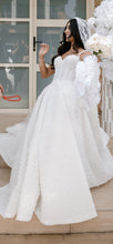 C2023-BGS13 - Diseño de estilo de vestido de novia con vestido de fiesta con cuentas y tirantes finos con espalda baja
