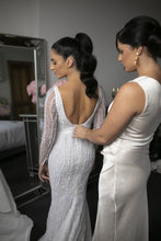 C2023-BVc - sexy long sleeve beaded v-neck wedding gown