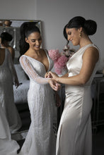 C2023-BVc - sexy long sleeve beaded v-neck wedding gown