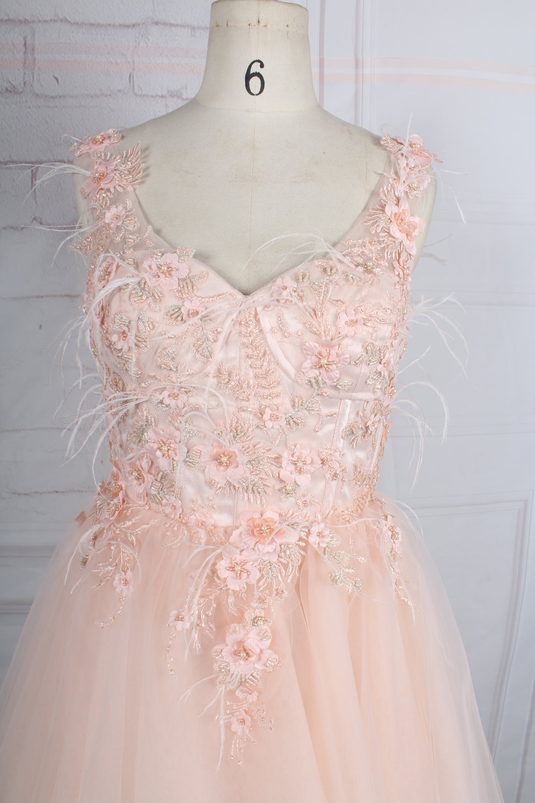 Style C2018-ana Robes de bal haut-bas