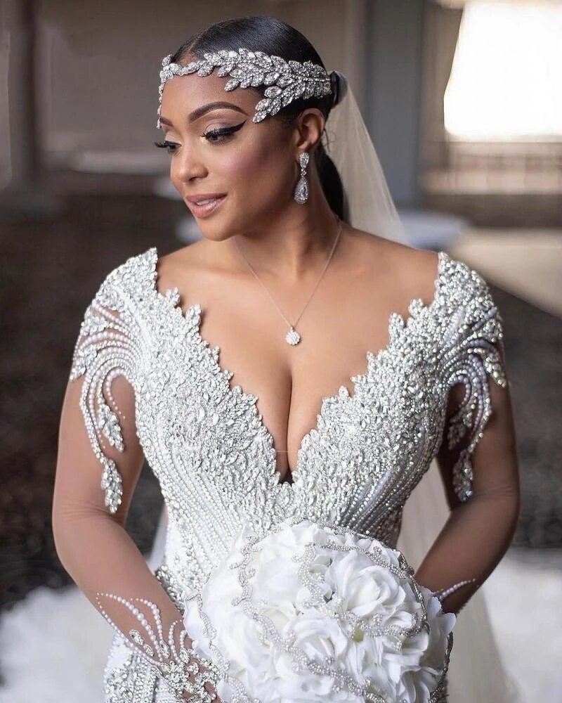 C2022-SLSB448 - Robe de mariée transparente grande taille à manches longues avec Swarovski Crystal Bling