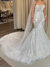 C2022-Sff39 vestido de novia con motivo floral en 3D, ajustado y con vuelo, sin tirantes