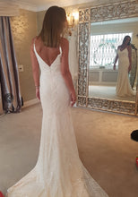 Style C010719 Robes de mariée à bretelles spaghetti et perles 