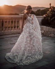C2022-AL022 - Robe de mariée trapèze à motif floral et bretelles fines